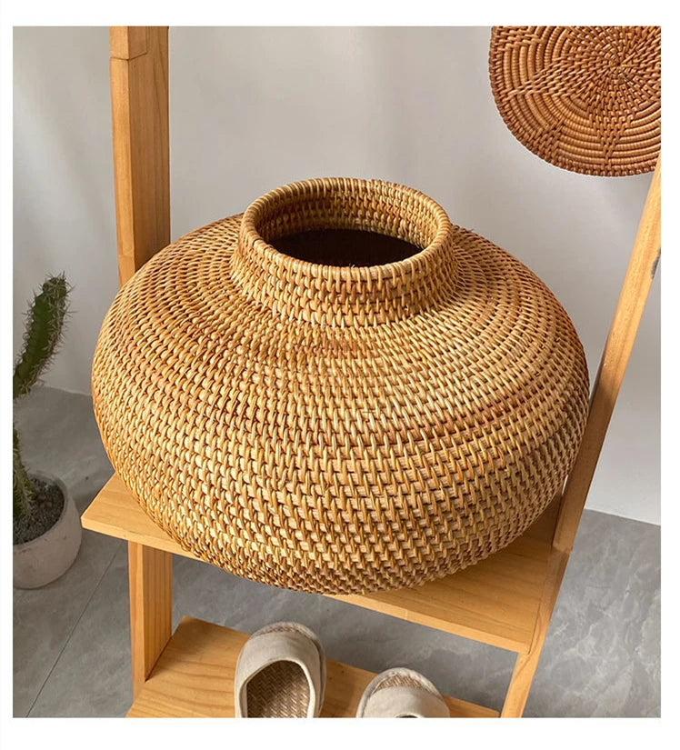 Large Rattan Flower