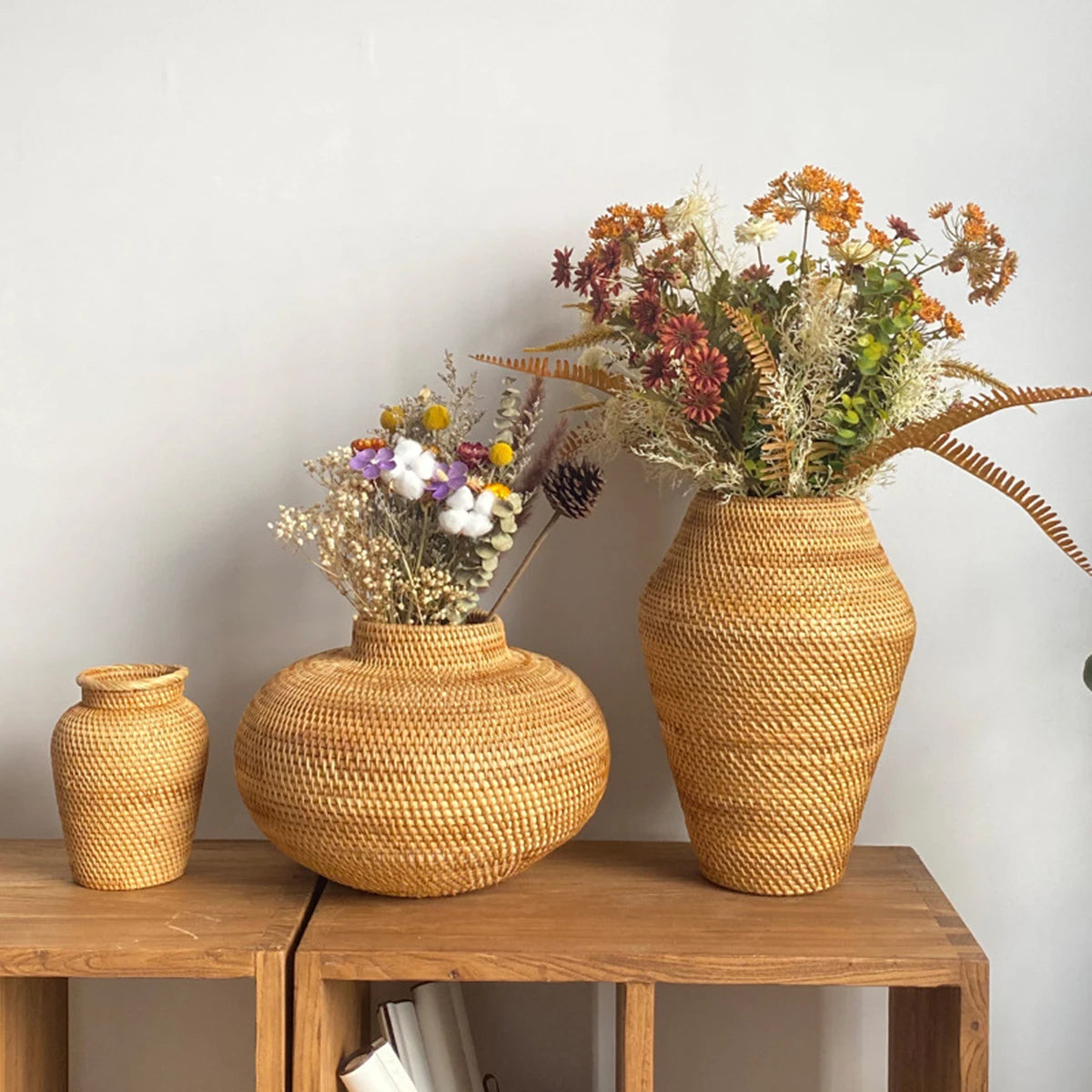 Large Rattan Flower