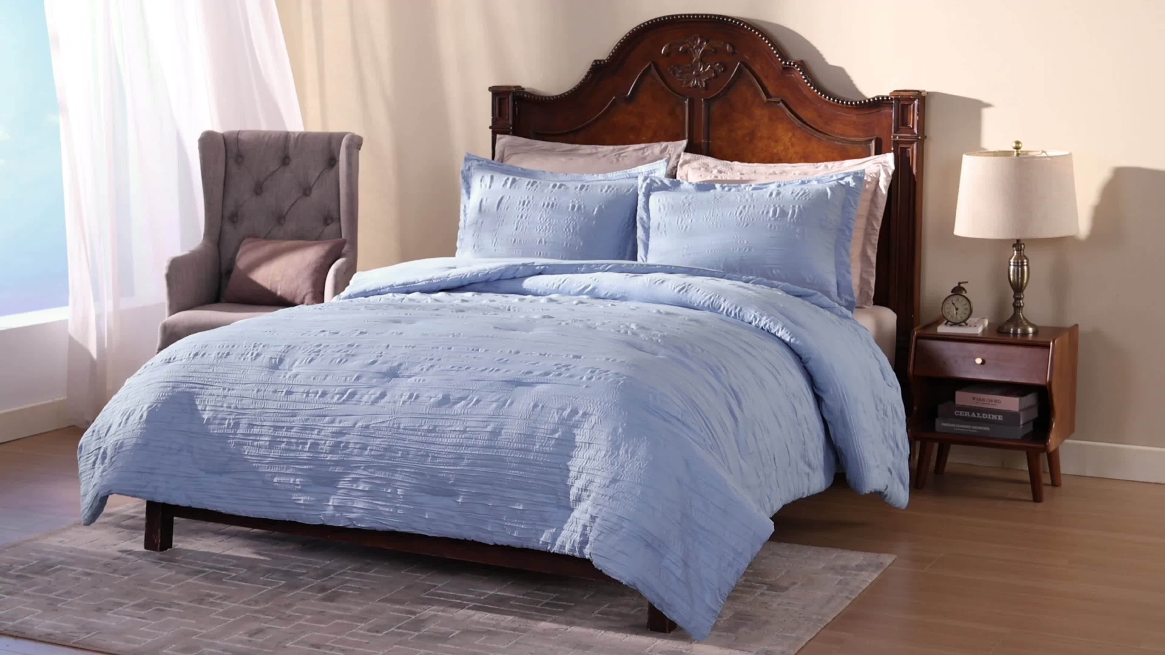 ClevaHome Embossed Comforter Set – Lightweight 2/3-Piece Bedding Set for All Seasons, Ultra-Soft Brushed Polyester Quilt – Machine Washable,