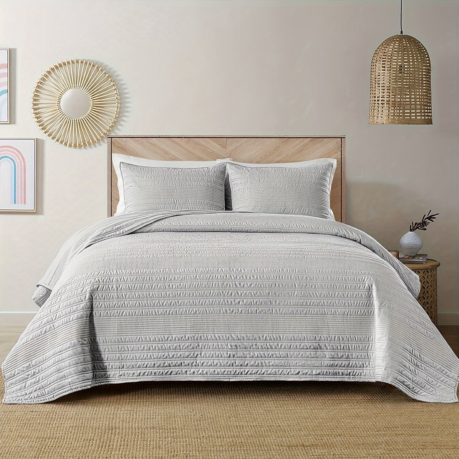 Ultra-Lightweight Embossed Bedding Set – Soft, Breathable 3-Piece Quilt Set