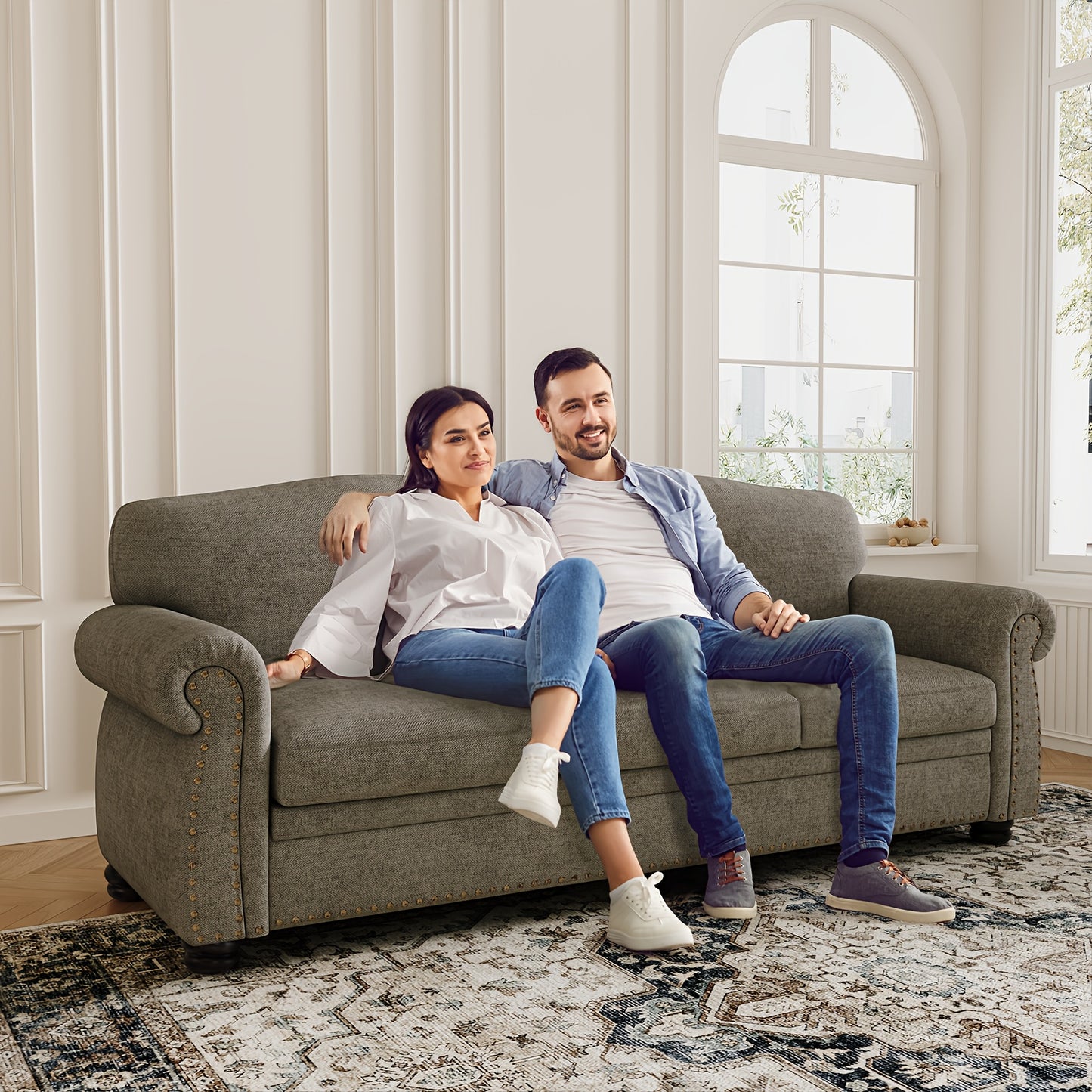 Bradford 90” Traditional Chenille Sofa | Rolled Arms & Nailhead Trim